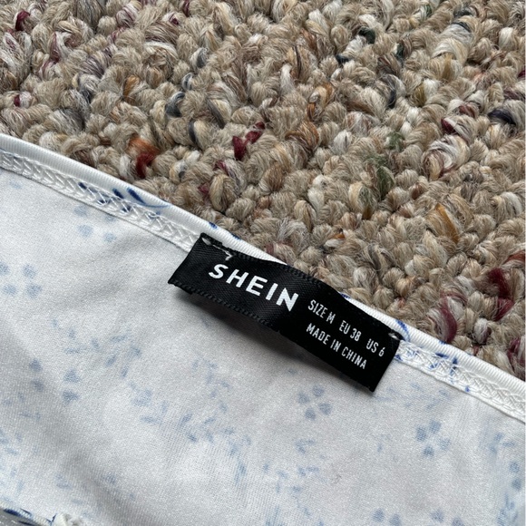 SHEIN floral summer dress - size 38 - a summer must have! - Picture 4 of 5